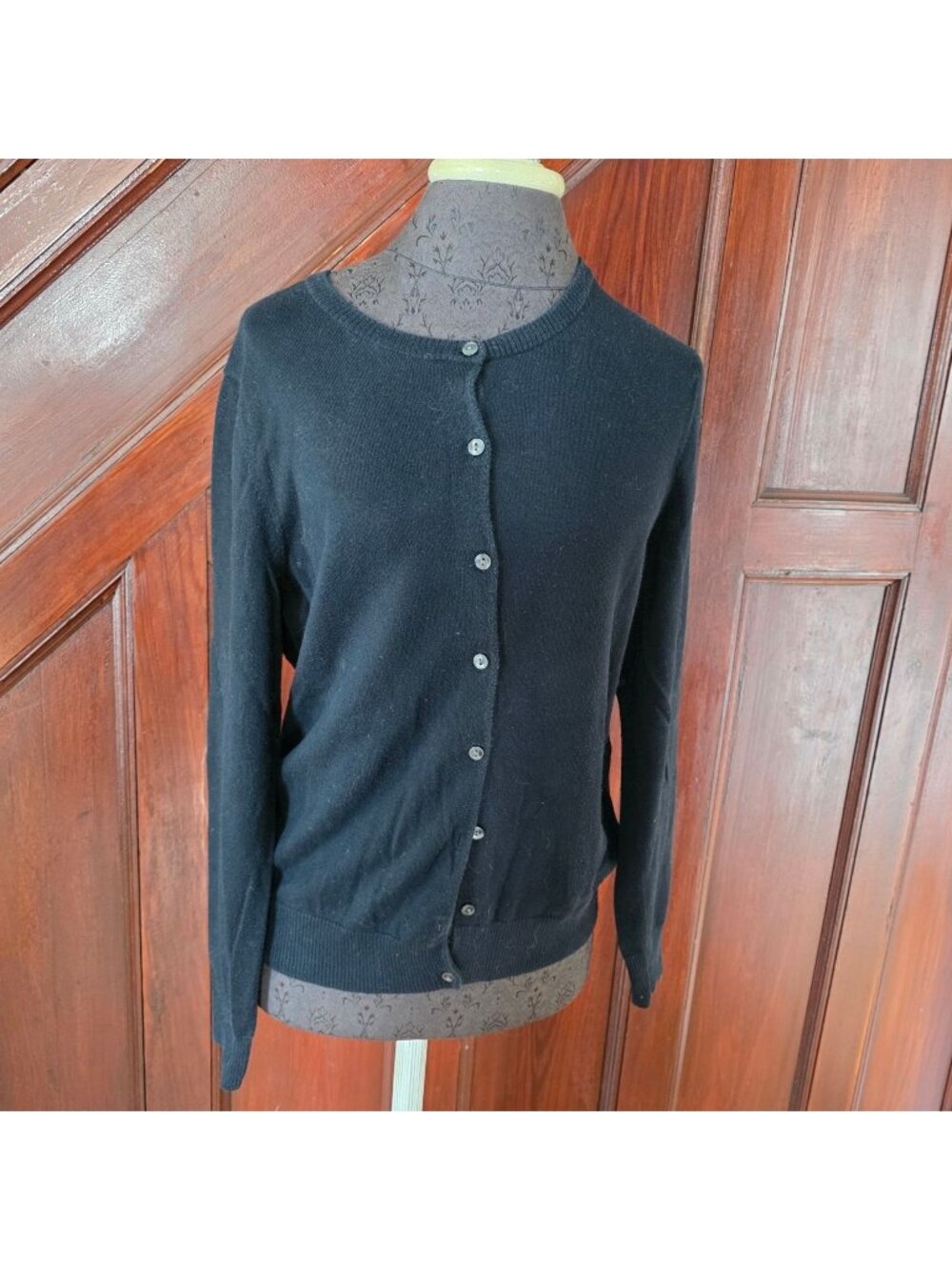 L.L.Bean Womens Black Button-Up Cardigan Sweater M Cotton Blend Lightweight